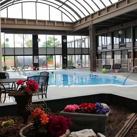 Newark Garden Finger Lakes Hotel מראה חיצוני תמונה